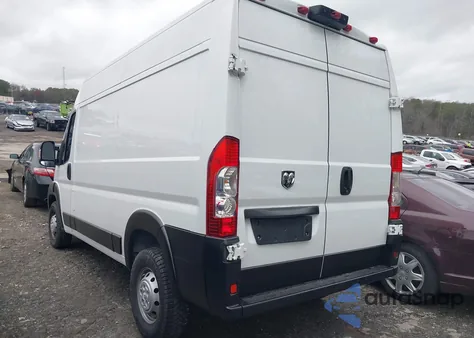 2016 Ram Promaster 1500 z USA, uszkodzony, nr VIN 3C6TRVBG1GE116780